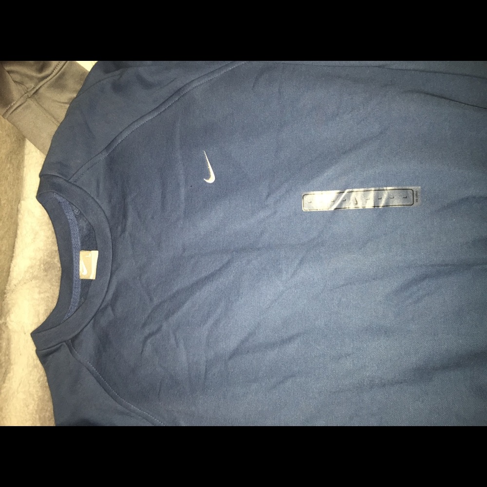Nike crewneck